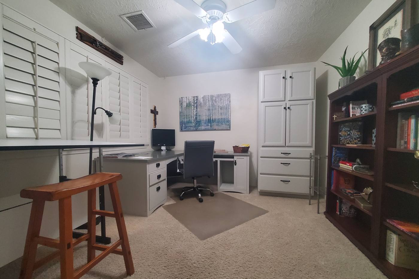 Dedicated office space with fast internet